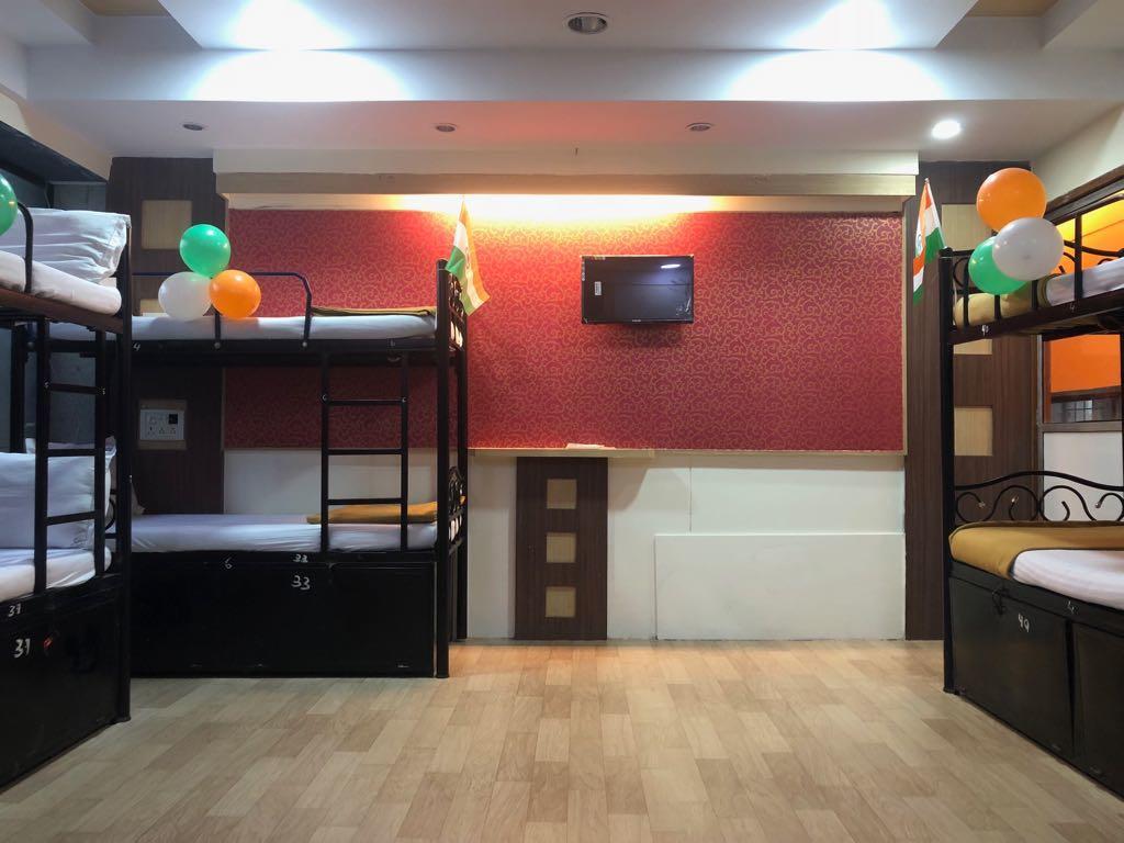 Bandra Dormitory Only For Indian Мумбаи Экстерьер фото