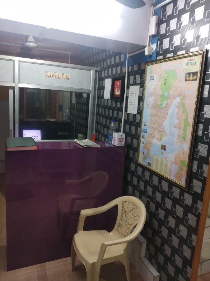 Bandra Dormitory Only For Indian Мумбаи Экстерьер фото